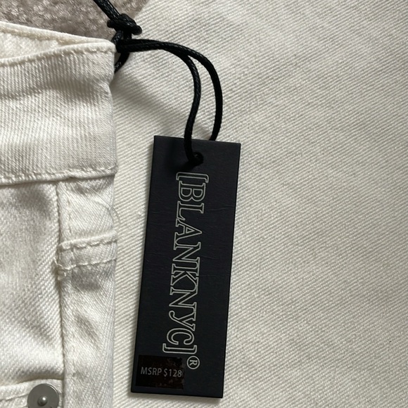 NEW BlankNYC - The Baxter straight leg off white Jean, size 29 - Picture 3 of 9